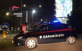 Cosenza, ristorante aperto la sera, sanzioni a clienti e titolare