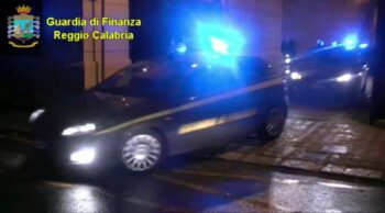 Operazione "Senso Unico", patenti facili, sequestrate 5 autoscuole a Reggio, Pistoia e Brescia