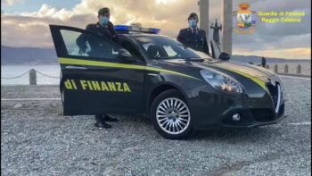 Reggio Calabria, sequestrato centro massaggi, sfruttamento della prostituzione