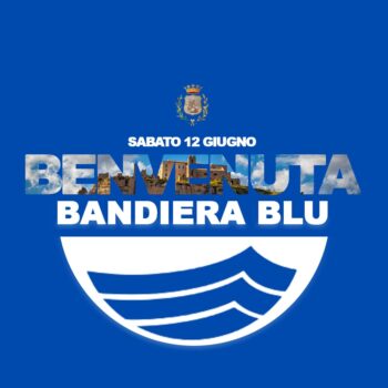 Sabato 12 giugno a Roccella innalzamento della Bandiera Blu 2021 e inaugurazione del nuovo eco compattatore e della mostra “I bambini e il mare”