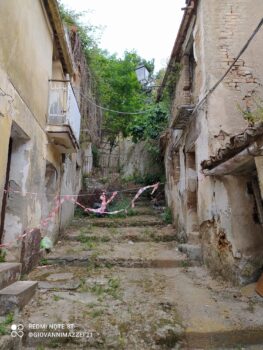 Lamezia Terme, il movimento "Dorian la cultura rende giovani" ripulisce la zona della Virdisca 