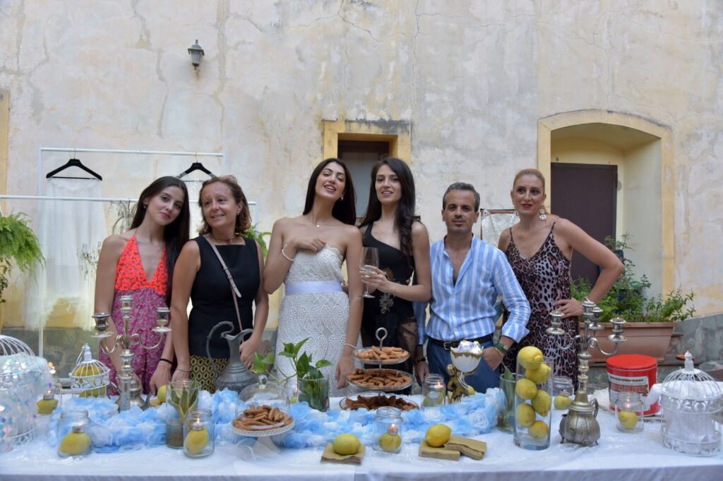 Lamezia Terme, unica tappa in Calabria del primo negozio diffuso delle eccellenze made in Italy dalla stilista Elena Vera Stella