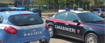 Agguato in agenzia funebre a Crotone, un morto e un ferito