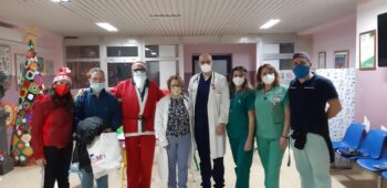 Dal Liceo Classico-Artistico-Biomedico “Fiorentino” di Lamezia regali per i bambini ricoverati in Pediatria