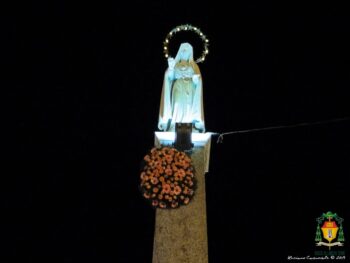 8 dicembre: omaggio floreale alla Madonna in Piazza Ardito con il vescovo Giuseppe