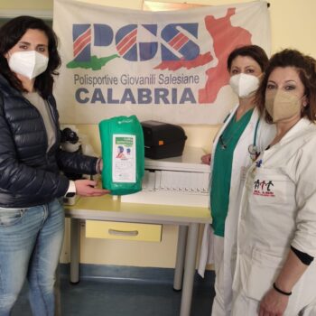 Reggio Calabria, le PGS donano strumentazioni mediche all’Ospedale Metropolitano