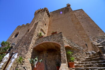 L’associazione lametina “Le Città Visibili” fa tappa a Roseto Capo Spulico