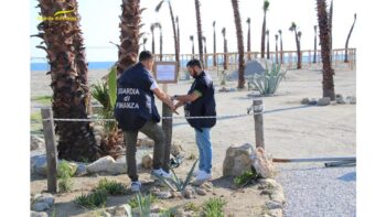 Occupazione abusiva di suolo demaniale, sequestrata a “Pesce e Anguille” area di 13mila metri quadrati, denunciato titolare