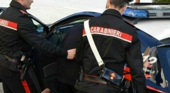 A Catanzaro tre arresti per lesioni personali e rapina aggravata commessa con armi e tentato sequestro di persona