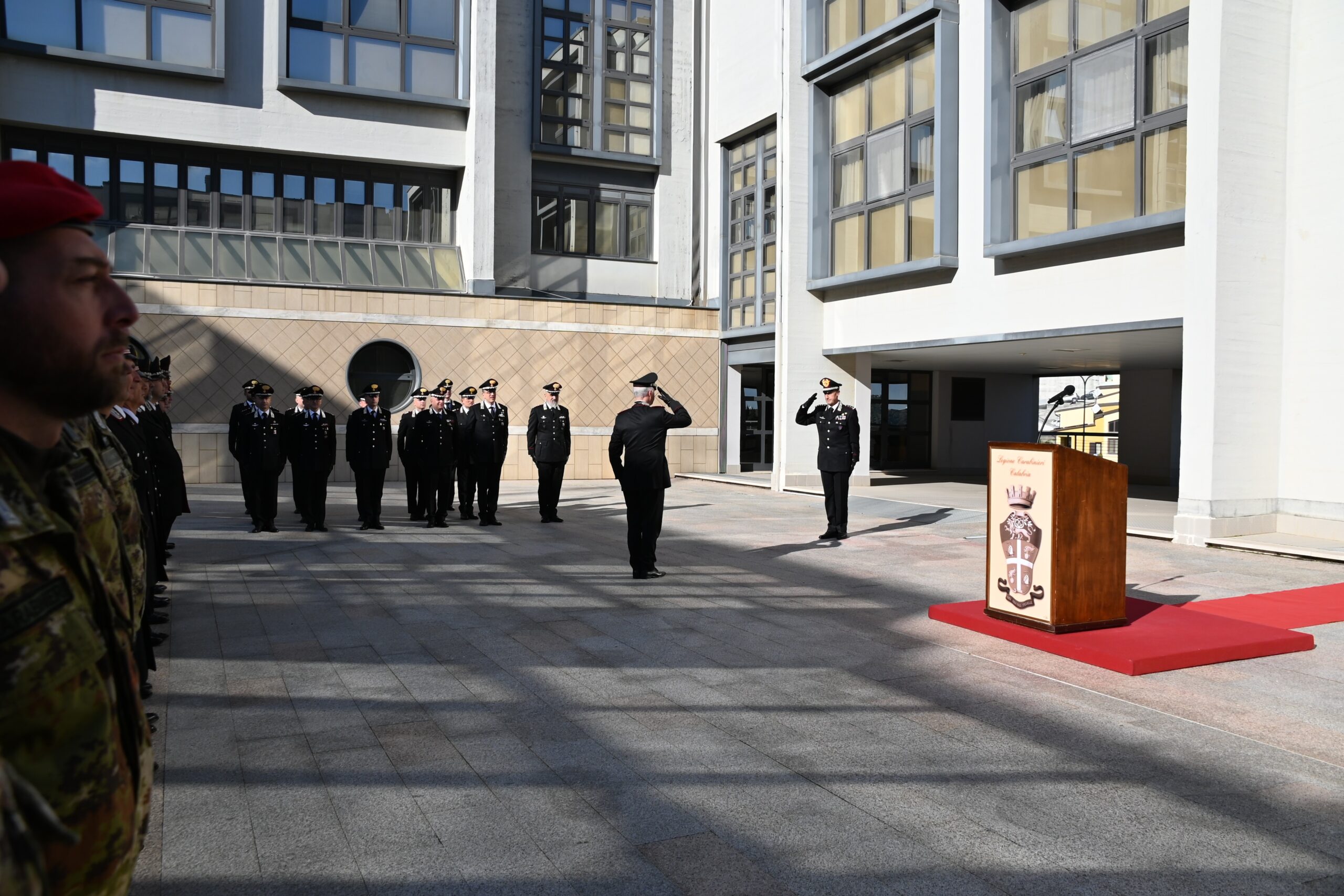 Catanzaro, il Comandante Interregionale Carabinieri “Culqualber” in visita alla Legione Carabinieri “Calabria”