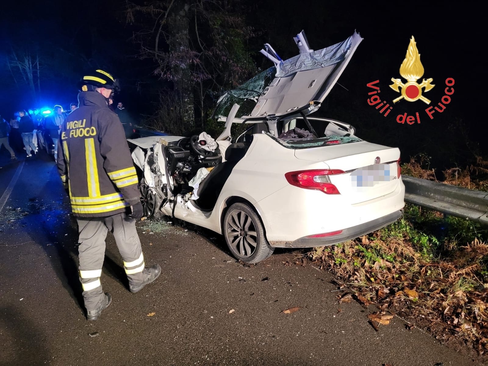 Incidente stradale a San Pietro Apostolo, feriti quattro giovani