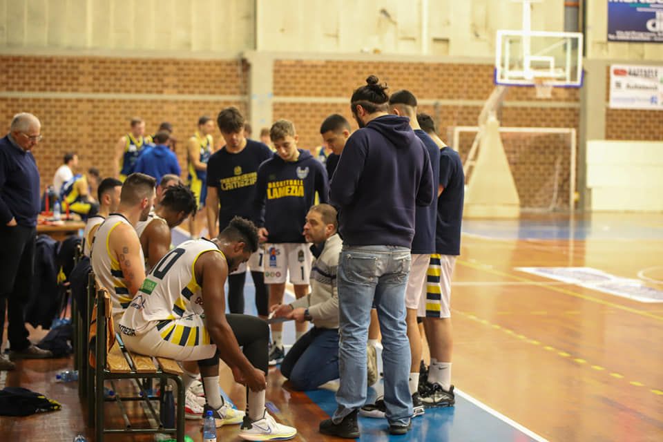 Basketball Lamezia domenica al Palasparti contro la Promobasket Marigliano