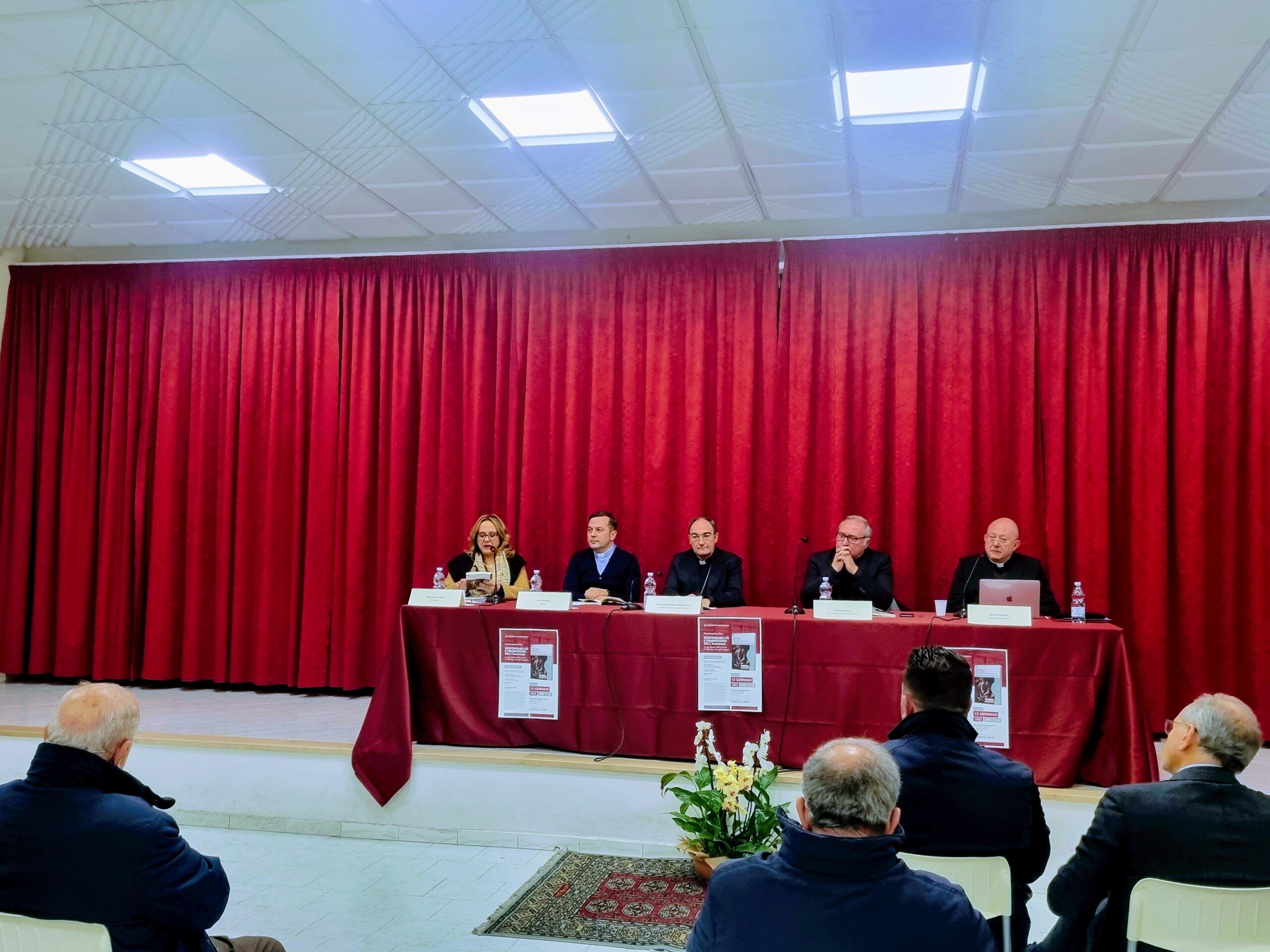 Lamezia, presentato il libro di don Fabio Stanizzo “Responsabilità e promozione dell’humanum” - La parabola delle mine in dialogo con gli esegeti”