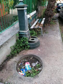 Lamezia, associazione "Quartiere Capizzaglie" denuncia stato di abbandono del cortile della scuola primaria Manzi e dell'infanzia Ferraro