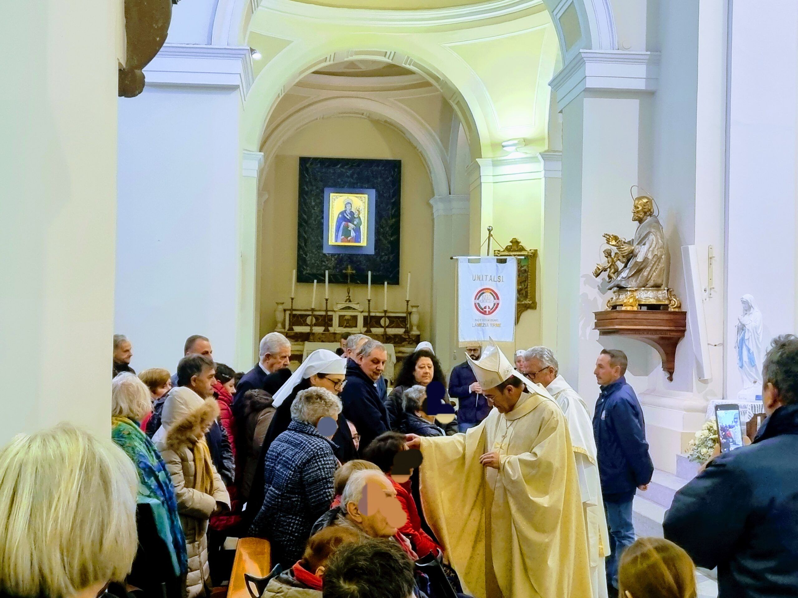 Lamezia, Giornata del Malato, mons. Parisi “Curando la carne dei sofferenti, noi curiamo la carne stessa di Cristo”