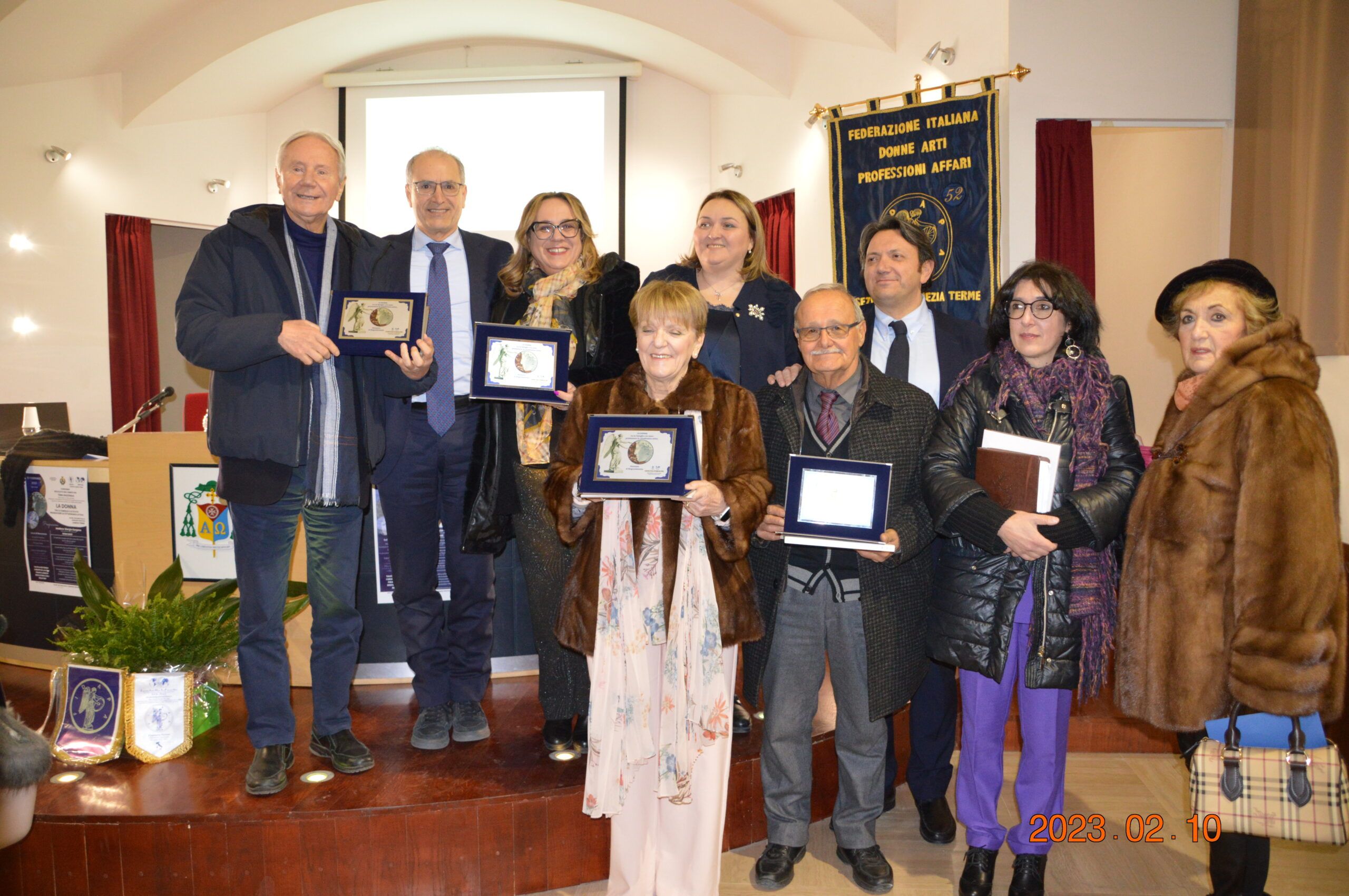 Lamezia, convegno FIDAPA sul tema “La Donna: tra la famiglia e lo stato: promuovere la cittadinanza attiva”