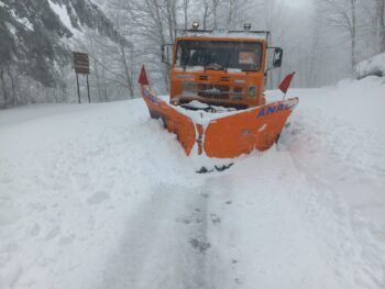 Maltempo, da oltre 48 ore Anas impegnata per fronteggiare emergenza neve nel vibonese