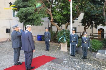 Gdf Catanzaro, il Prefetto Enrico Ricci in visita al Comando Provinciale