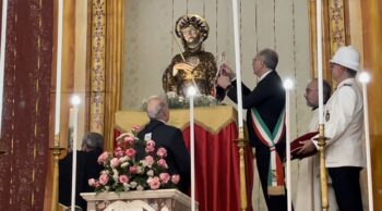 Lamezia celebra San Francesco di Paola, mons. Parisi: “La carità ci contraddistingue come credenti e come cittadini di questo mondo”