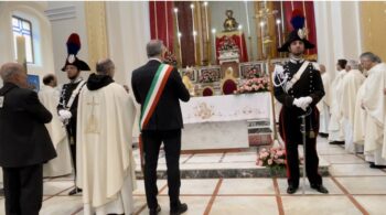 Lamezia celebra San Francesco di Paola, mons. Parisi: “La carità ci contraddistingue come credenti e come cittadini di questo mondo”