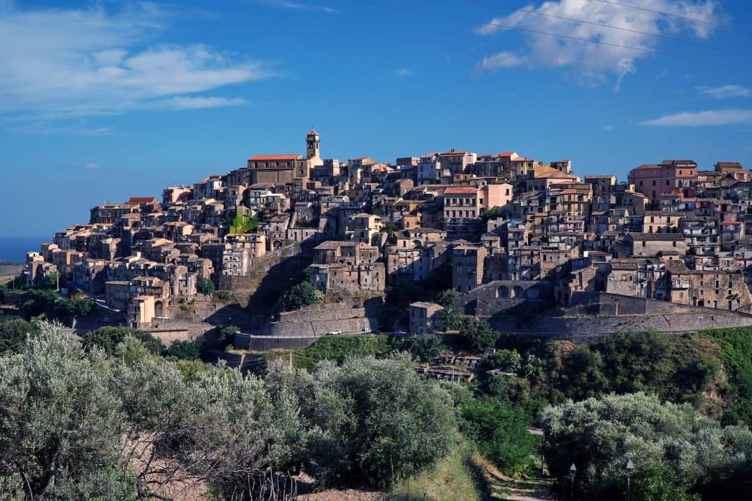 L'Associazione "Le Città Visibili" a Badolato, uno dei borghi più belli d'Italia