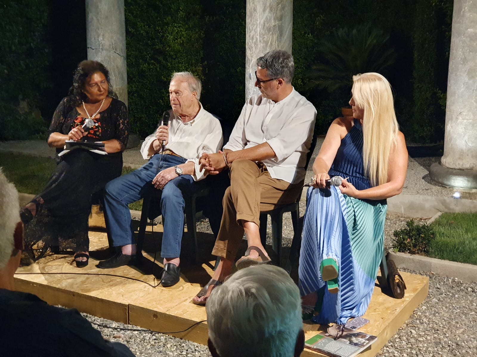 «Alla Tavola del Grand Tour» con Gaetano e Cavalcanti. Successo a Villa Cefaly Pandolphi per la presentazione del libro