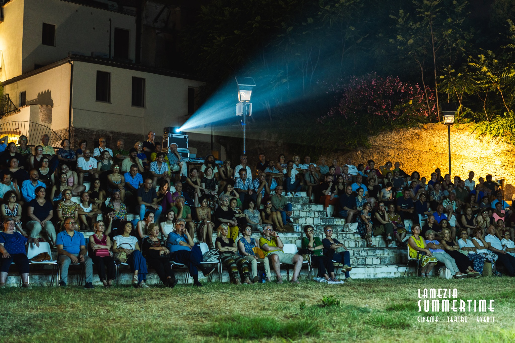 Lamezia Summertime, sul grande schermo di parco Barisco ancora Martin Eden, Mixed by Erry, La Stranezza e Nostalgia