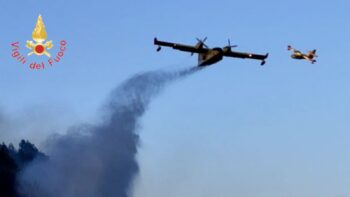 Prosegue opera dei Vigili del Fuoco per l’emergenza incendi in Calabria