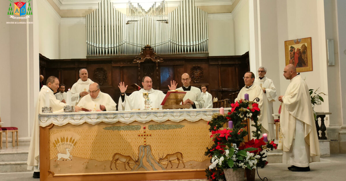 Lamezia Terme, Solennità Immacolata, La Messa Del Vescovo E L’omaggio ...