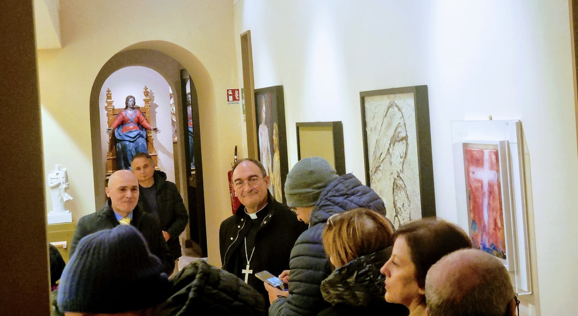 Mons. Parisi Visita Sezione Arte Contemporanea Museo Diocesano