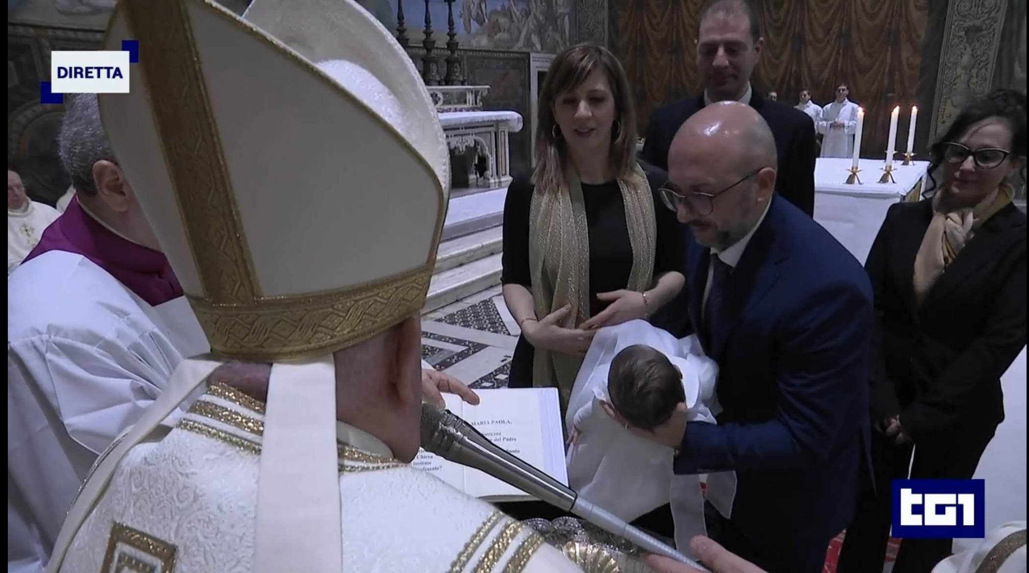 Una bimba di Lamezia Terme tra i battezzati dal Papa nella Cappella Sistina