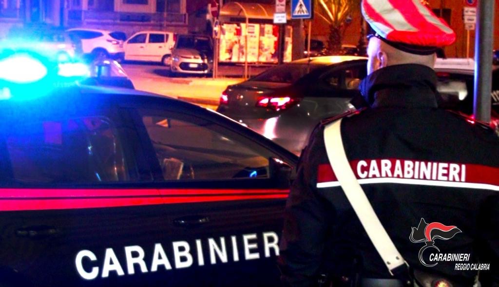 Reggio Calabria, tentano di truffare diversi anziani, Carabinieri ne individuano uno