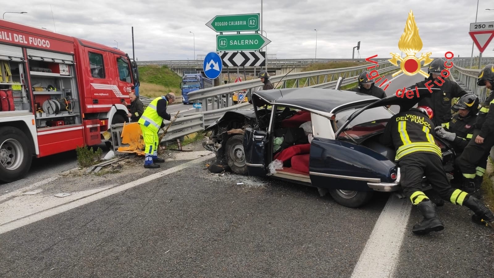 Incidente stradale svincolo autostrada Lamezia, un morto e tre feriti gravi