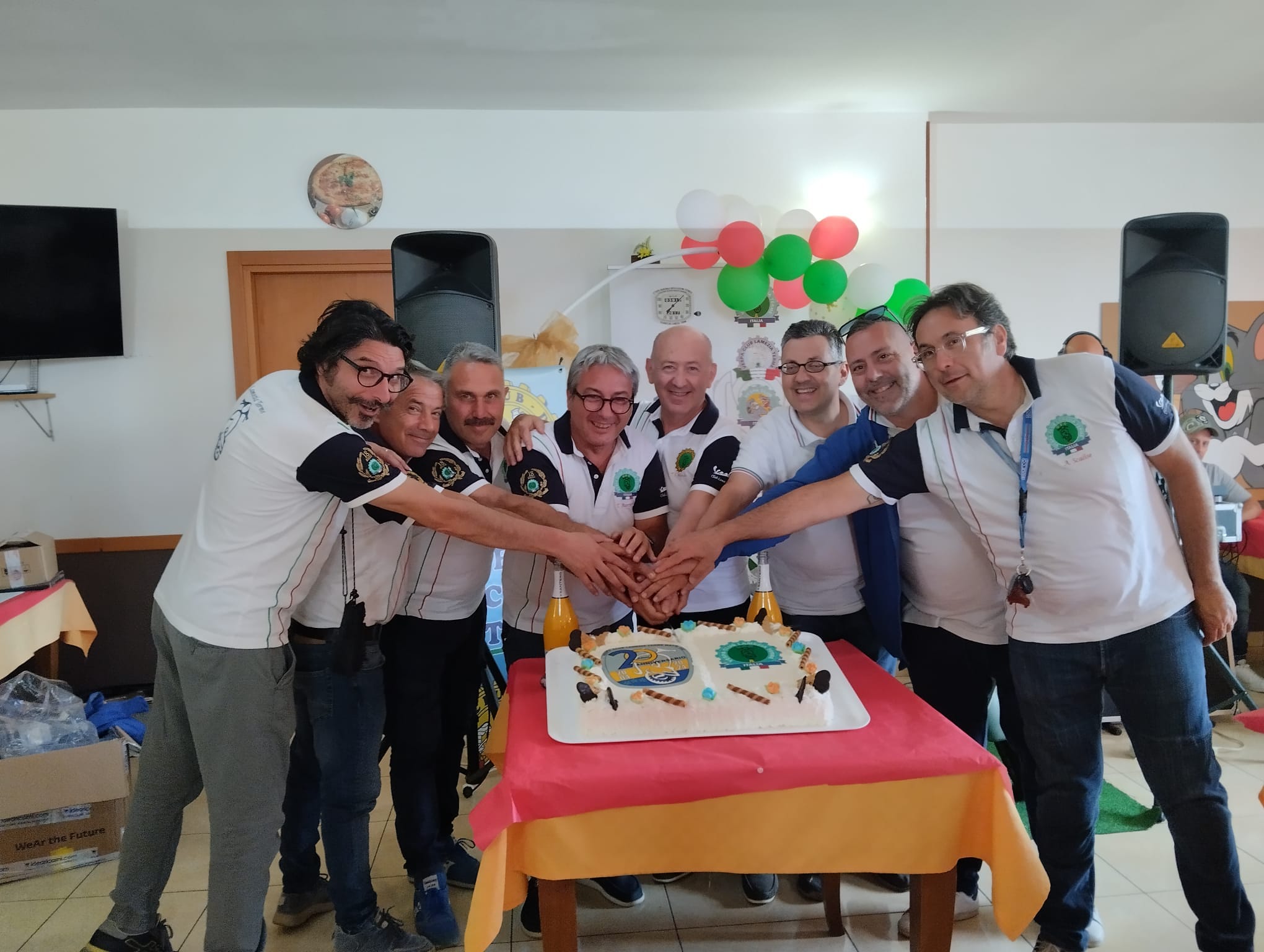 Celebrati i 20 anni dalla fondazione del Vespa Club Lamezia Terme