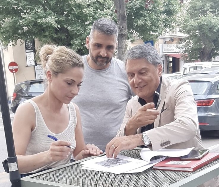 Lamezia, sottoscritta convenzione per affidamento aree verdi piazza Mazzini con “Pan&Quotidiano”