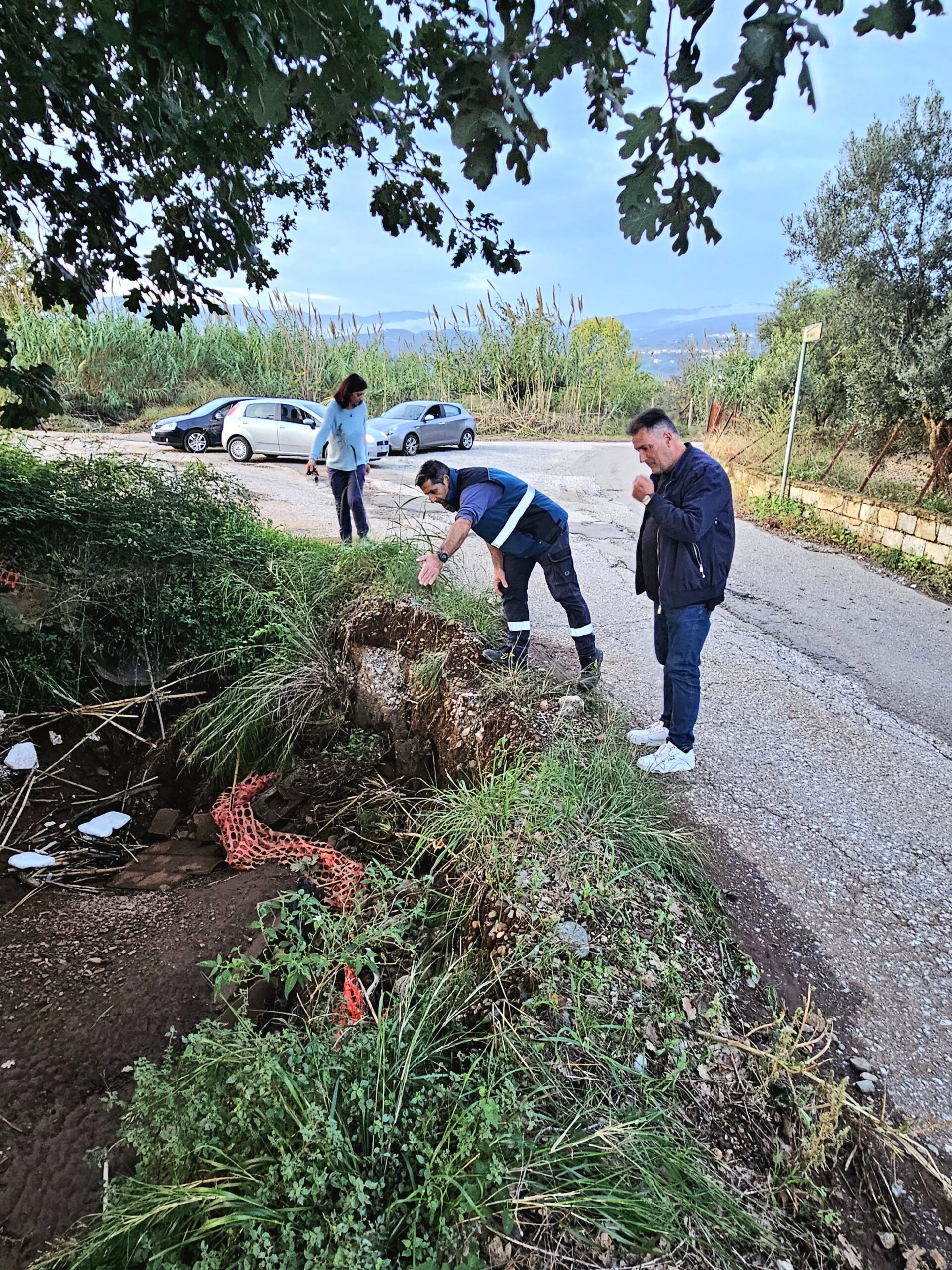 Lamezia, scarsa manutenzione di fiumi, strade e ponti mette paura ai residenti di Lagani e Misà