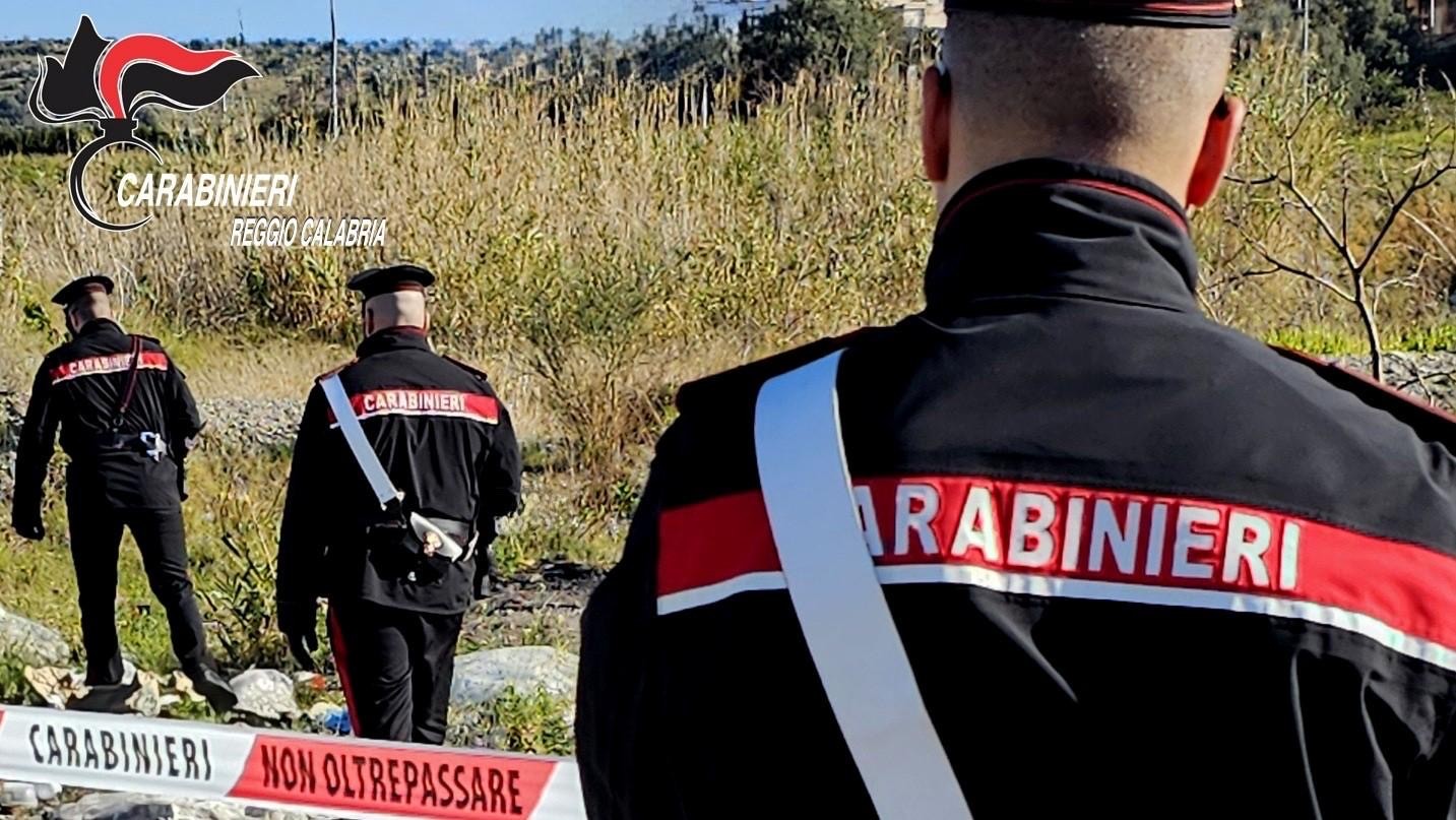 Tenta di appiccare incendio boschivo, arrestato in flagranza nel reggino