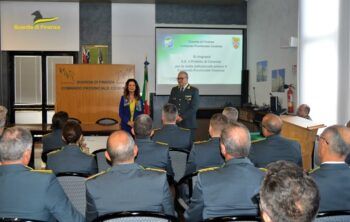 Il Prefetto Cosenza, Rosa Maria Padovano, in visita al Comando Provinciale della Guardia di Finanza di Cosenza