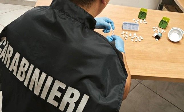 Lamezia, contrasto allo spaccio di droga, arrestato 64enne