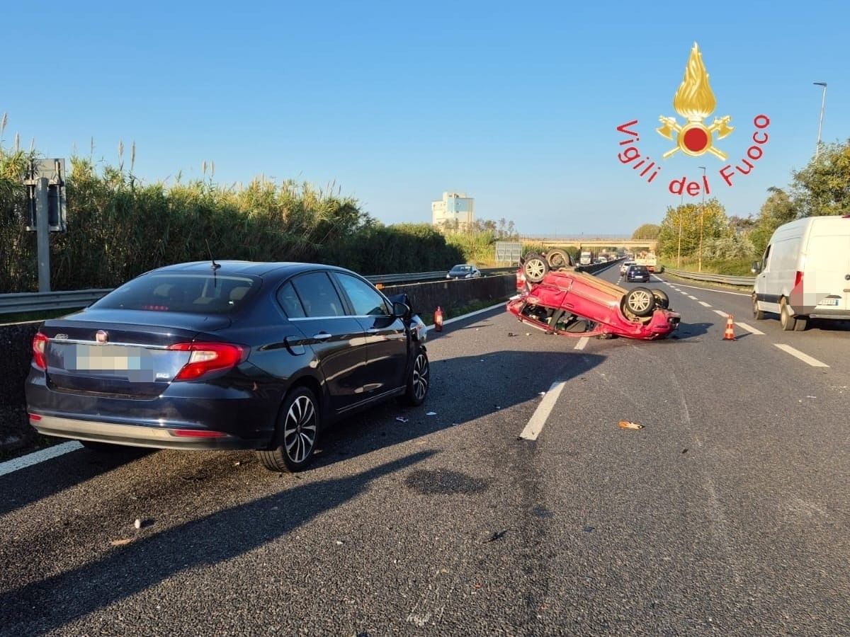 Lamezia, incidente sulla SS280, feriti