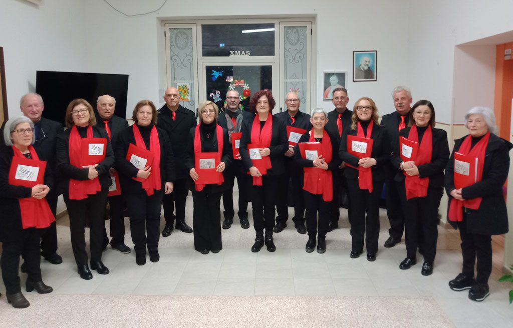 Grande attesa per il Concerto di Natale della “Corale” di Feroleto Antico nella Chiesa della Pietà