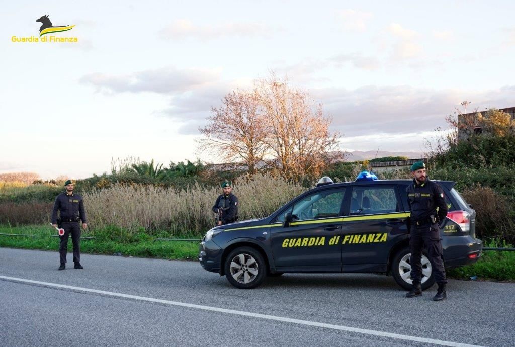 Lamezia, su A2 sequestrati 26 kg di cocaina