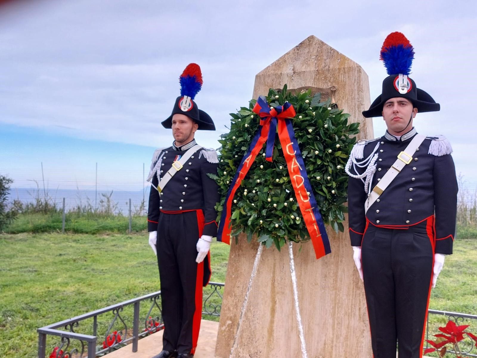 A Palmi i carabinieri ricordano gli Appuntati Scelti Antonino Fava e Vincenzo Garofalo caduti in un attentato 31 anni fa 