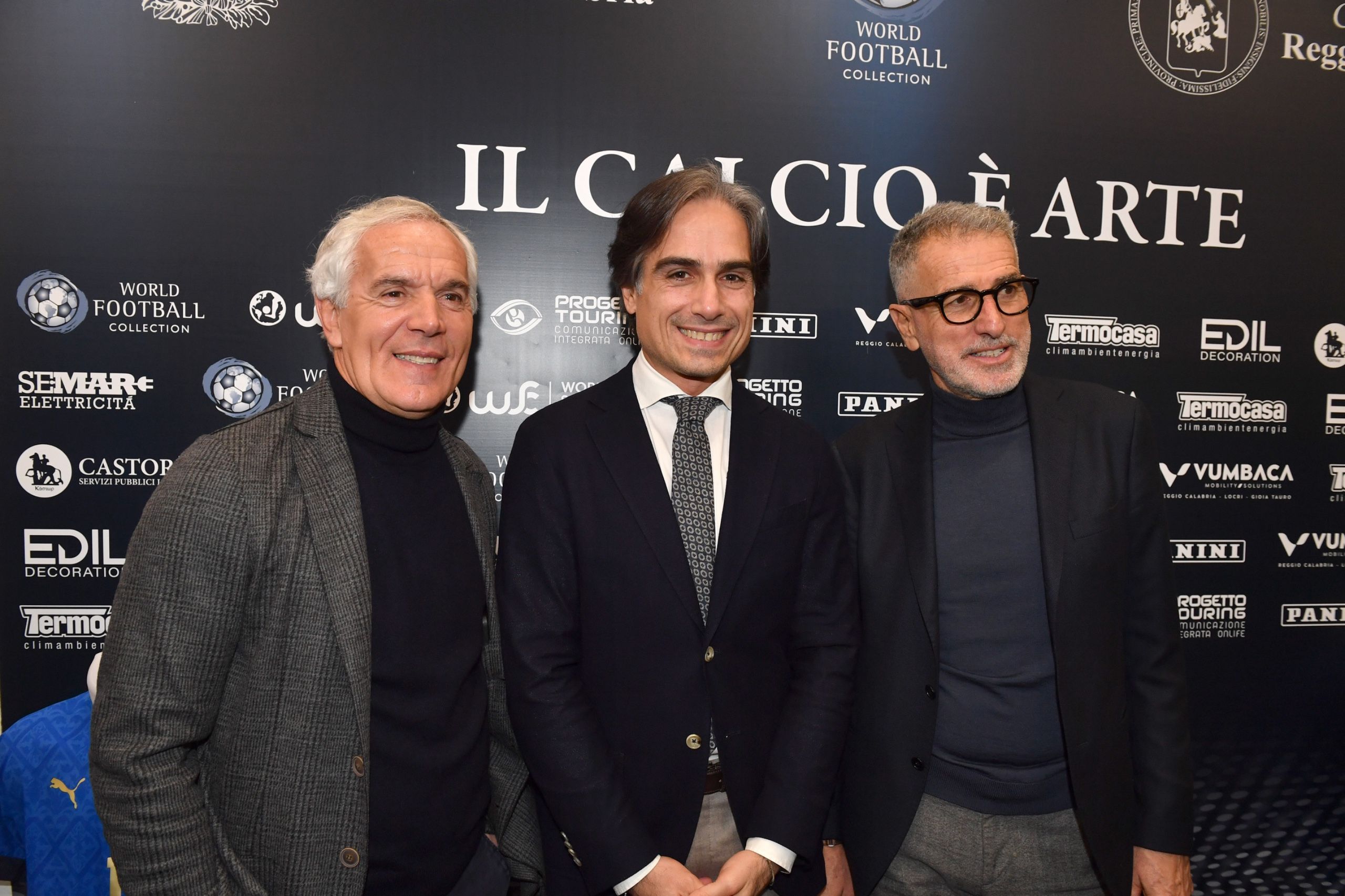 “Il Calcio è Arte” all’Auditorium Versace del Cedir di Reggio Calabria: ospiti i grandi campioni Roberto Donadoni e Mauro Tassotti