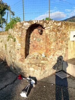 Lamezia, atto vandalico al Santuario di Portosalvo, a pezzi la statua di San Francesco di Paola