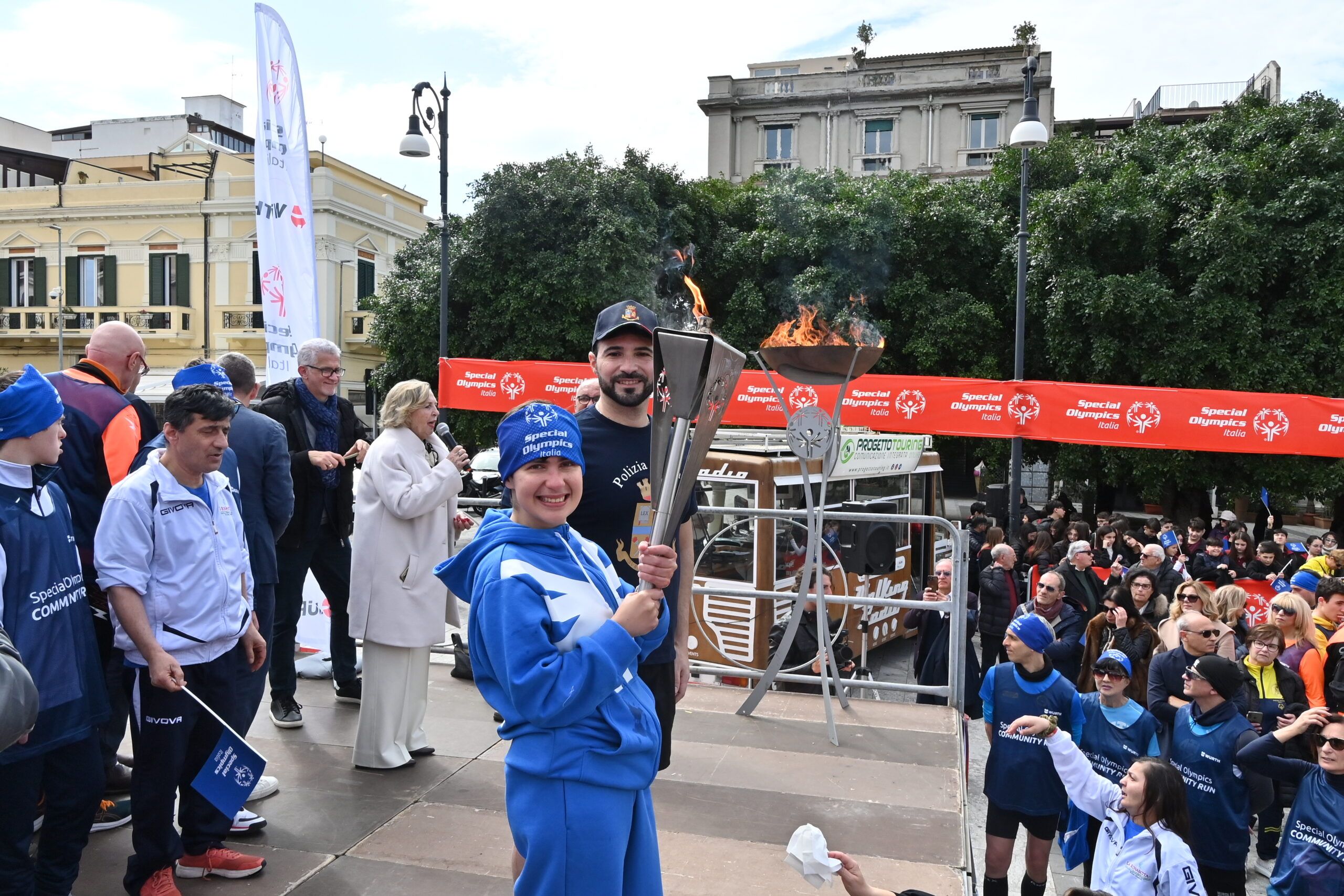 Reggio Calabria, accesa la fiamma olimpica con il “Torch Run Community Run”