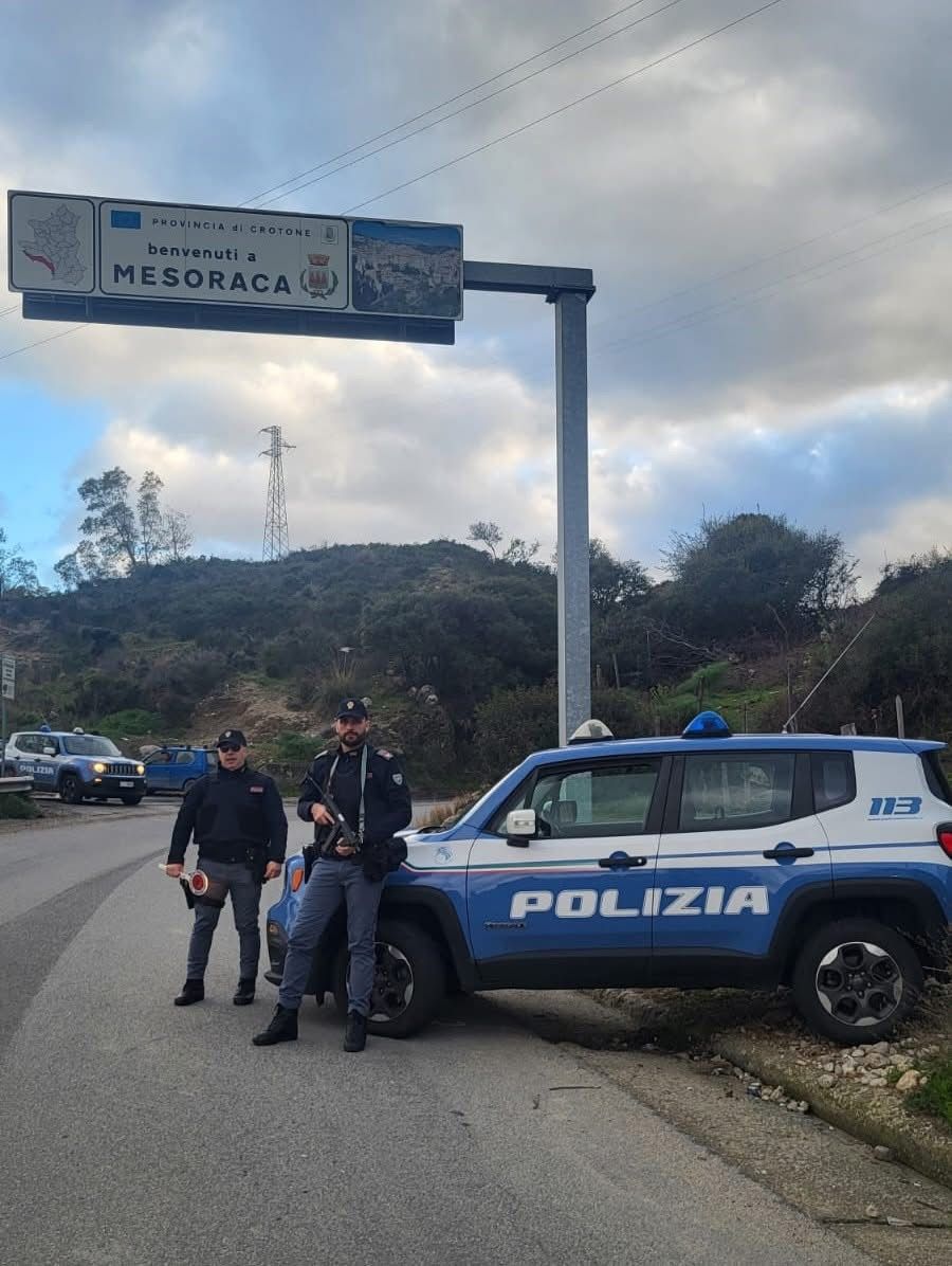 Crotone, la Polizia di Stato effettua controlli sulle città di Petilia Policastro e Mesoraca